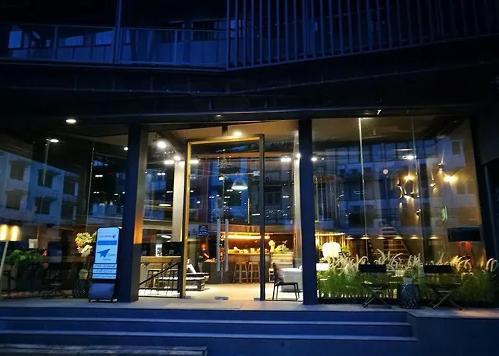 Sook Station Hostel กรุงเทพมหานคร